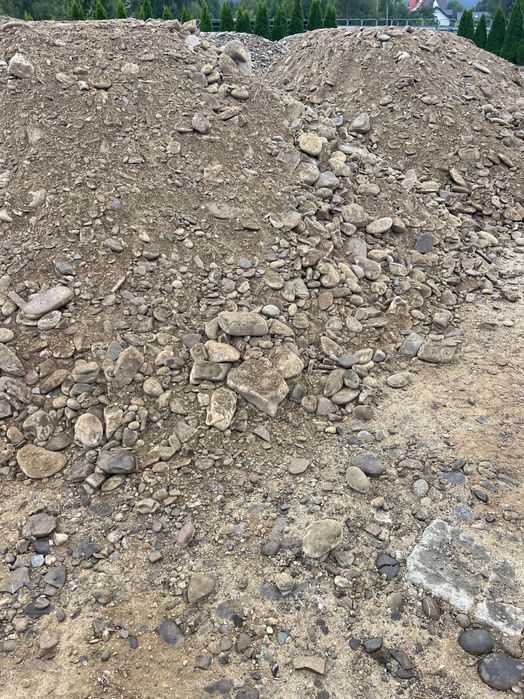 Pospółka Żwir Ziemia humus Ziemia na podniesienie terenu