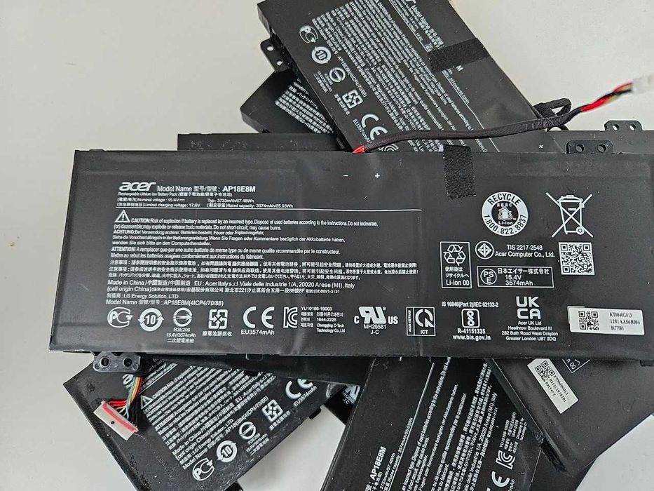 Батарея АКБ Acer Nitro 5 AN515-52 AN515-54 AP18E8M 15.4V 57.48Wh