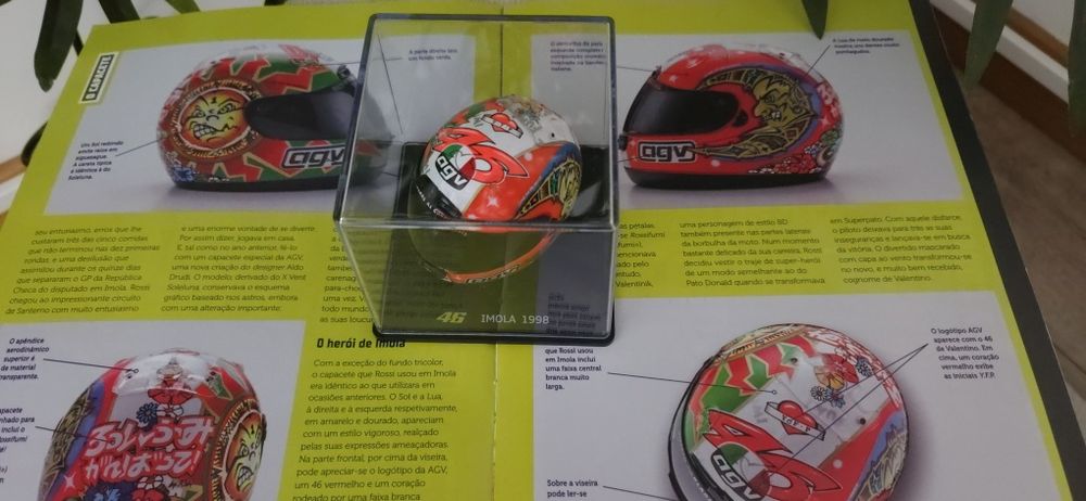 Miniatura Capacete Rossi Imola 1998