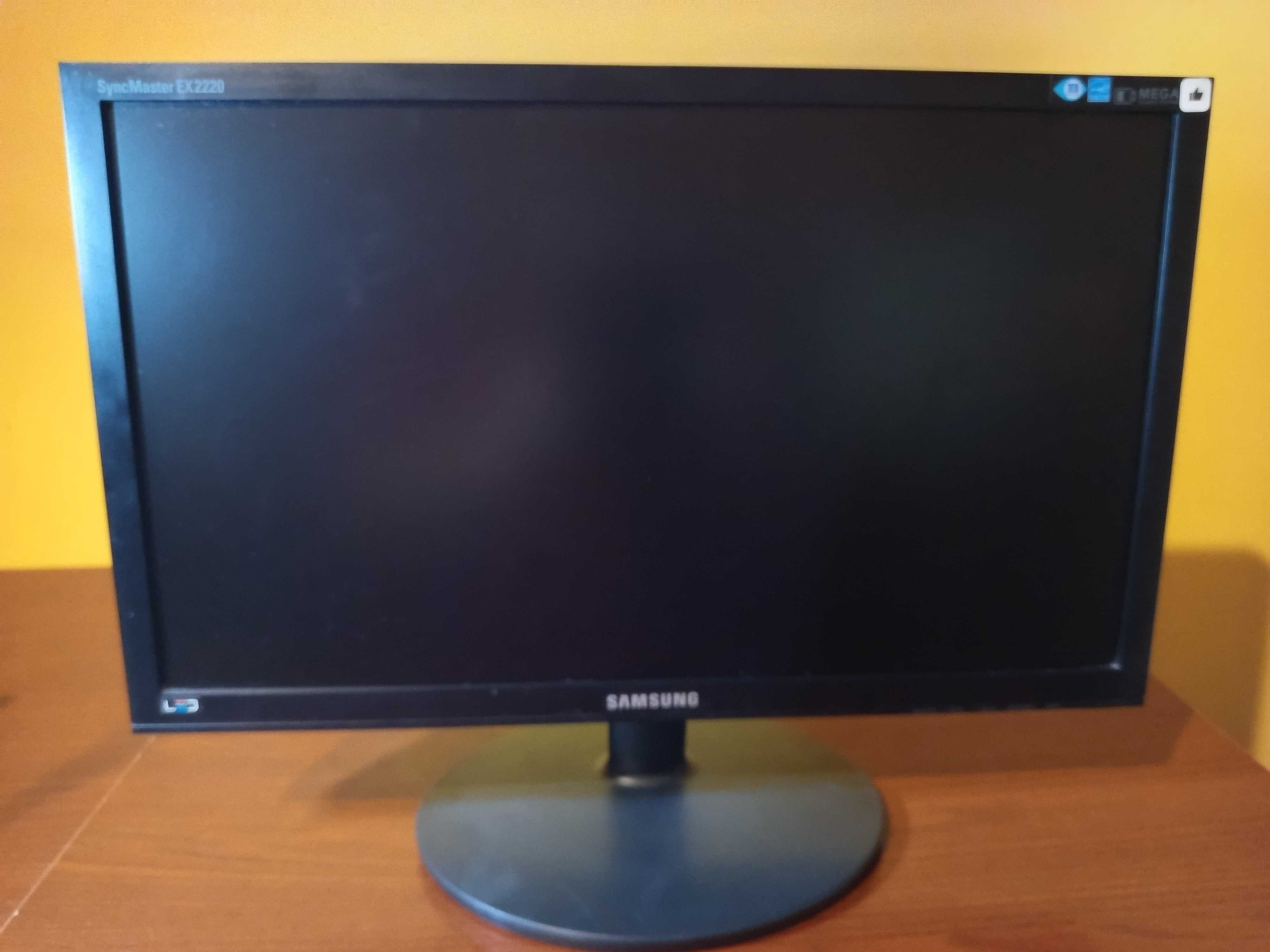 Komputer stacjonarny HP z Monitorem Samsung 22"