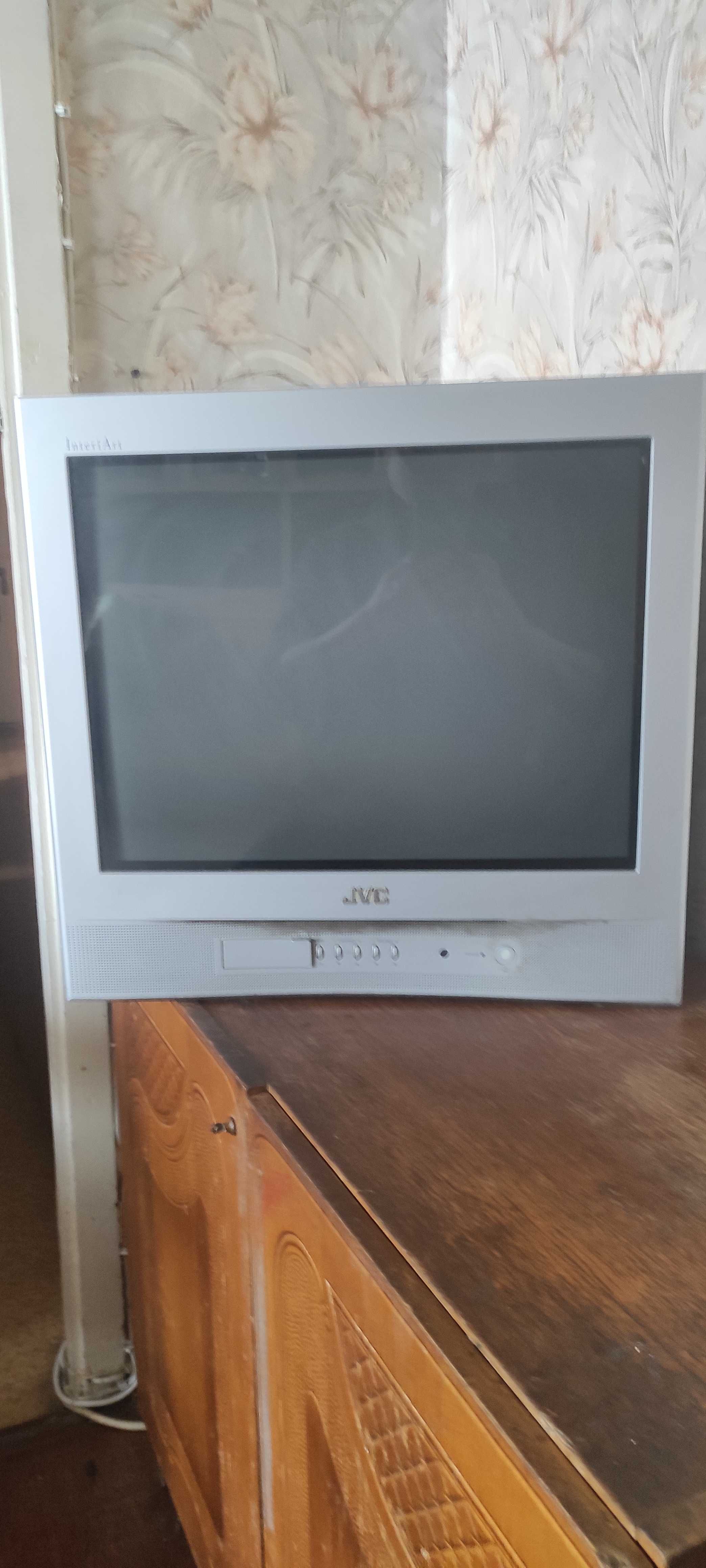 Телевізор JVC. Модель AV-2104 CE.