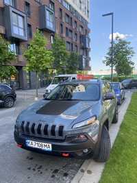 Продам Jeep Cherokee