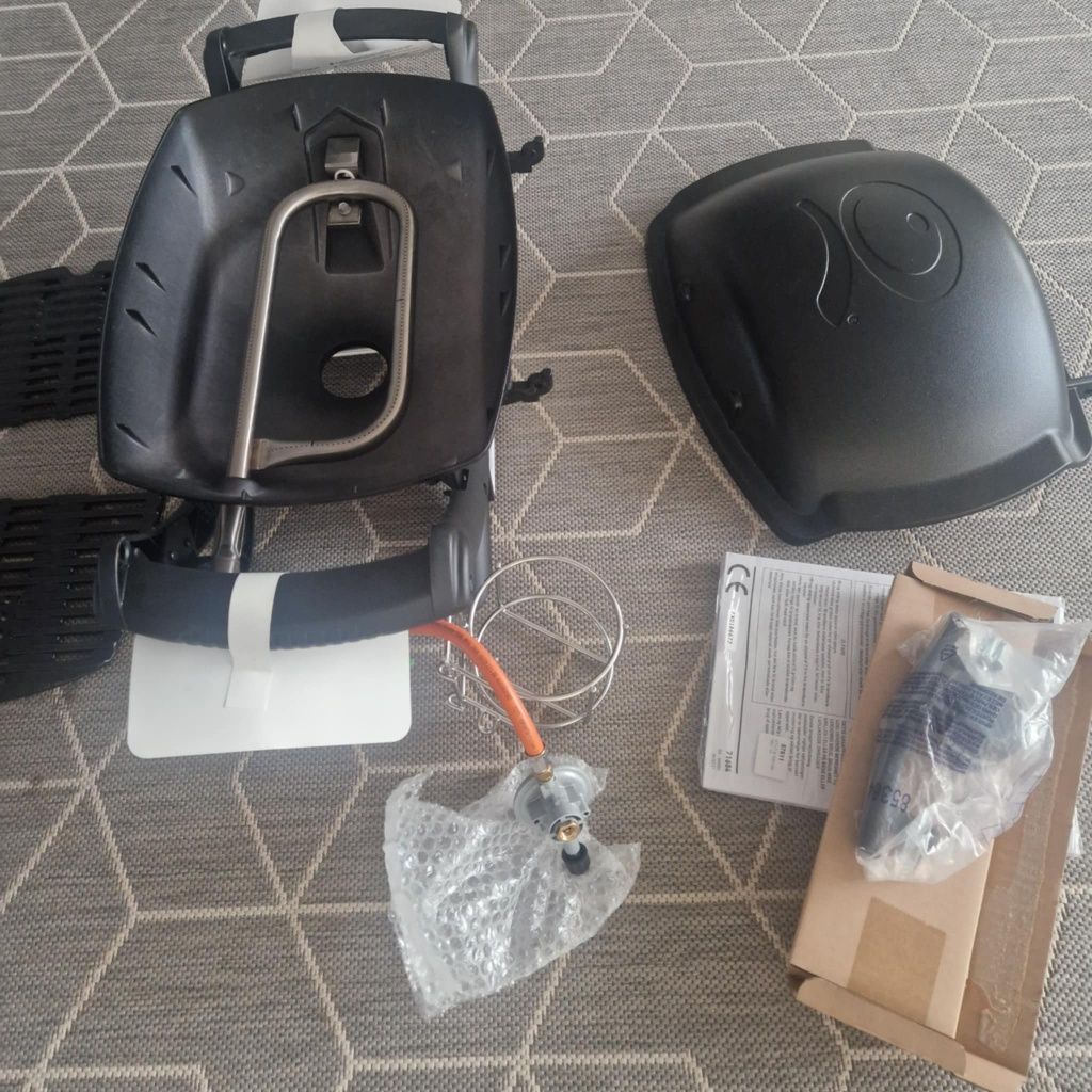 Grill gazowy Weber q1000   nie charbroil Napoleon