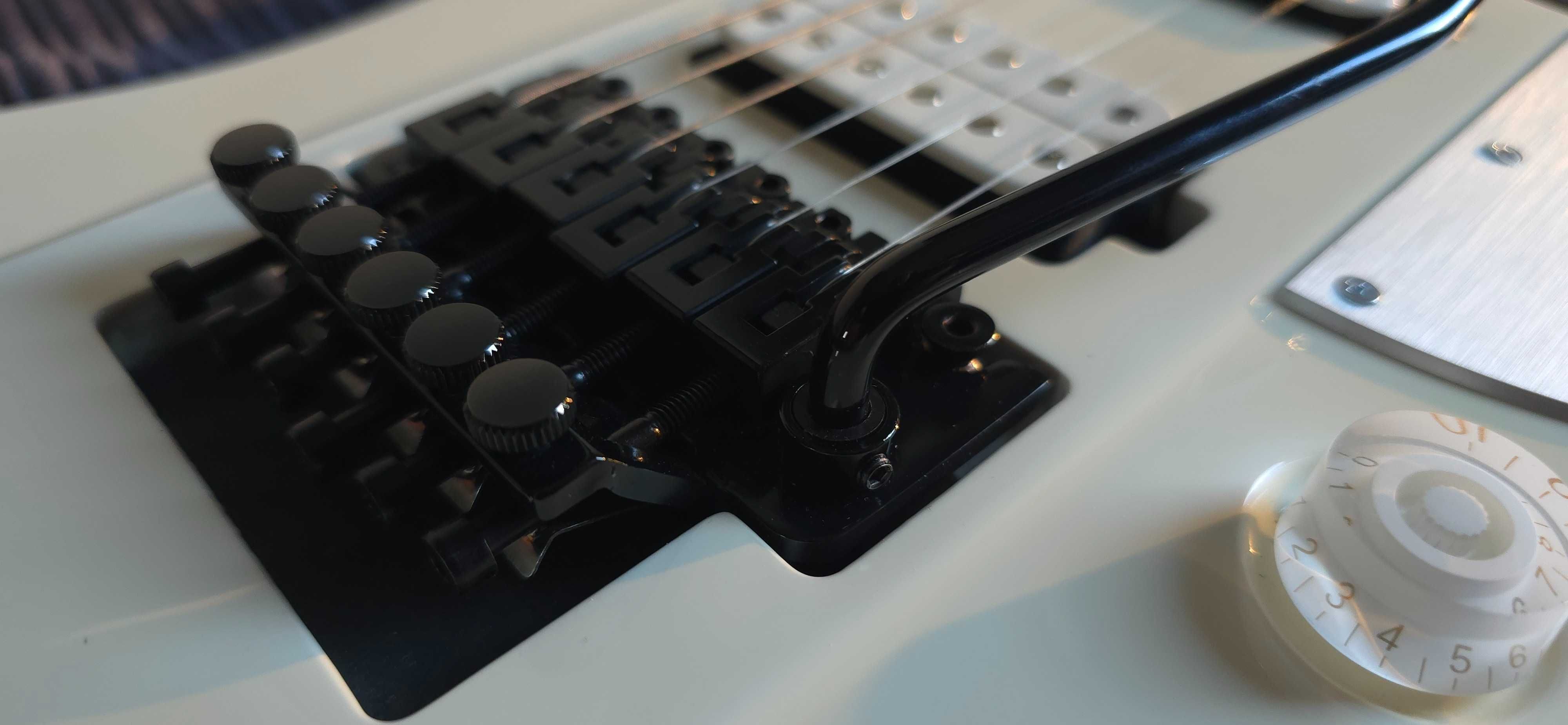Gitara Washburn Parallaxe PXZMM20FRWH. Firebird. Stan perfekcyjny !!!