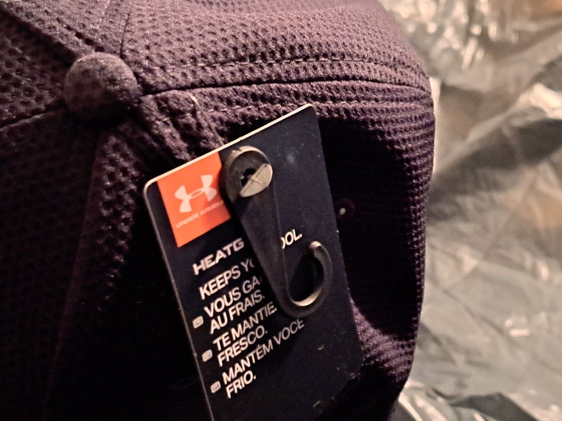 Under Armour czapka z daszkiem czarna orginal