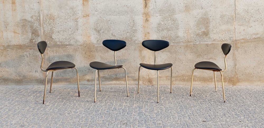 Quatro cadeiras vintage