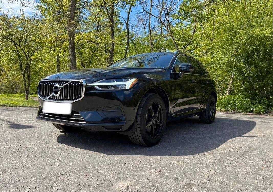 Продам Volvo XC 60 T5 Momentum