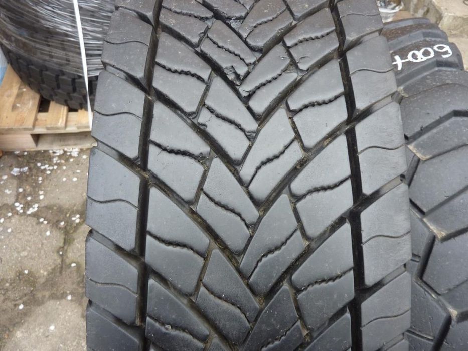 Opona używana ciężarowa 315/80R22.5 GOODYEAR KMAX D 600 zł C2258