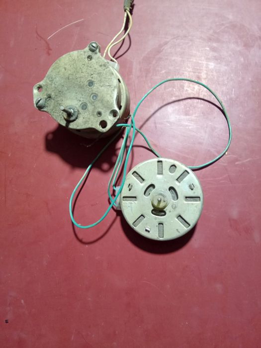 Електро  мотор .