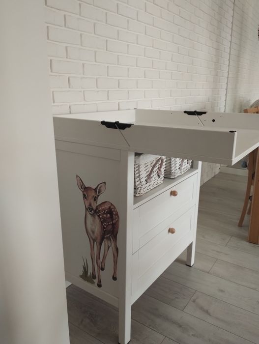 Przewijak niemowlęcy z komodą