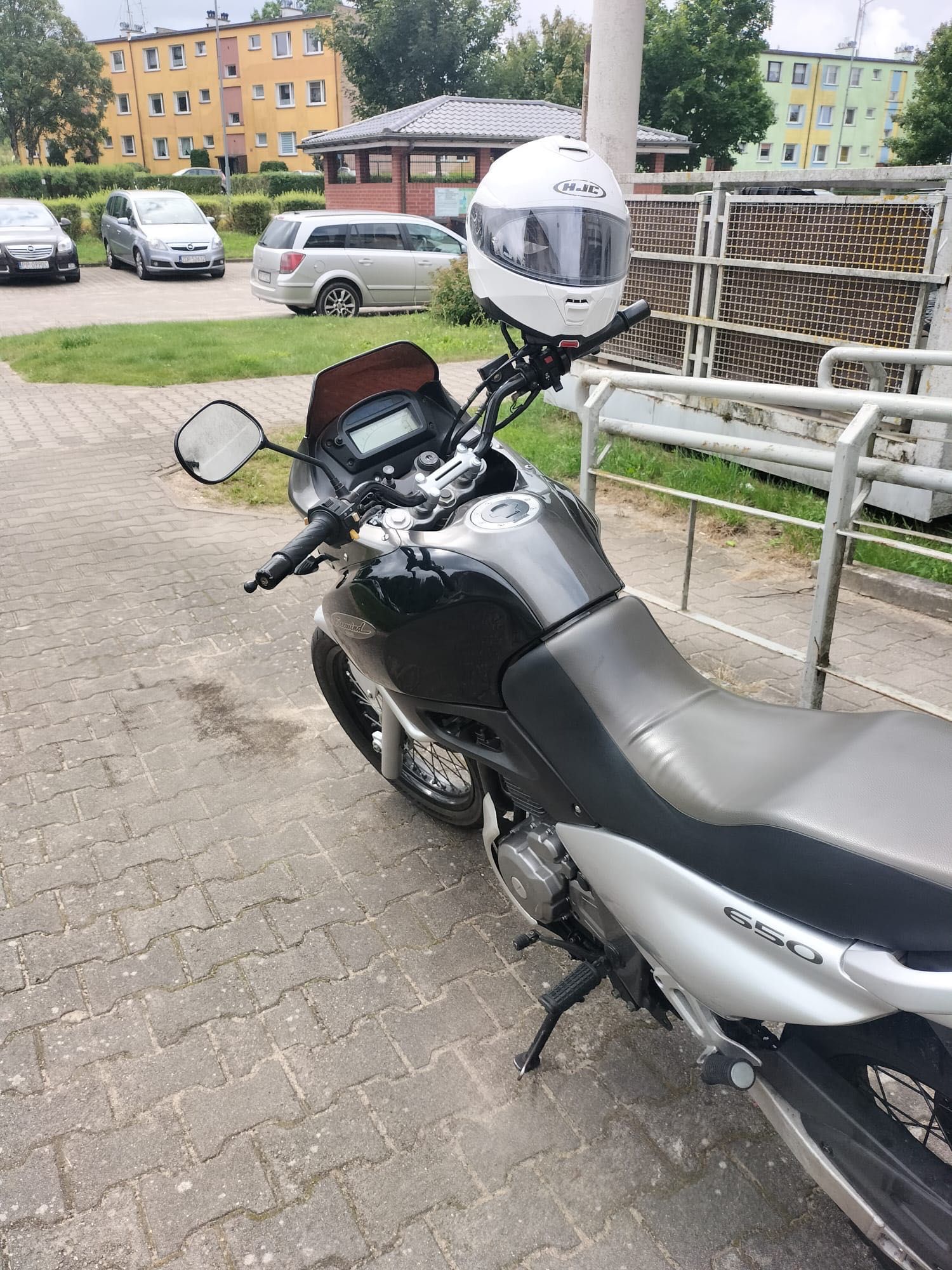 Suzuki freewind 650