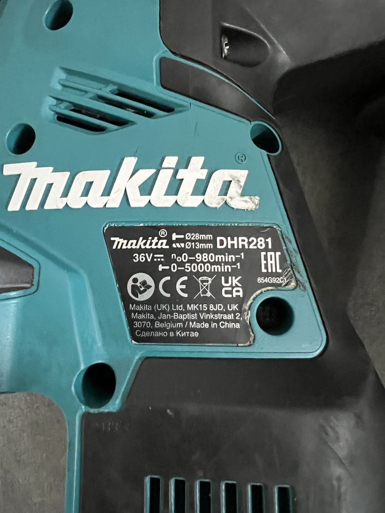 Безщітковий Акум.перфоратор Makita DHR 281 36V