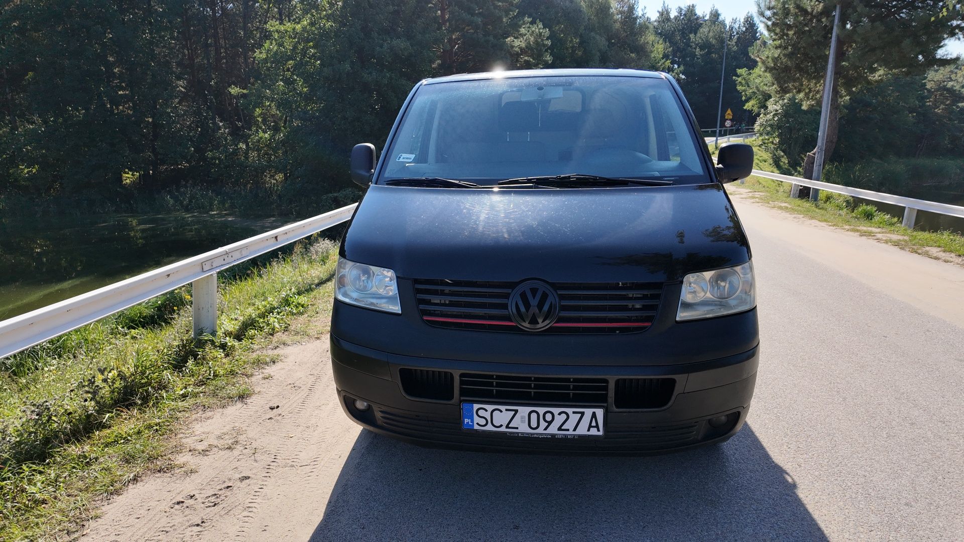 VOLKSWAGEN T5 long  2.5 TDI 2004 ładny stan blacharski transporter