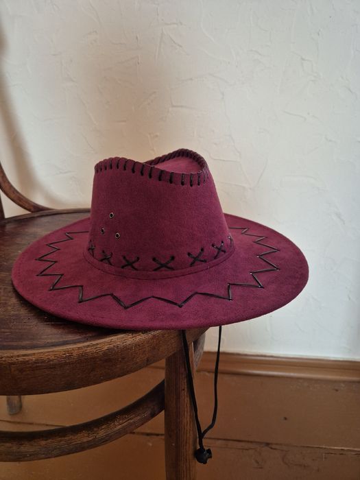 Продам капелюх шкіряний, шляпа ,капелюх під замшу