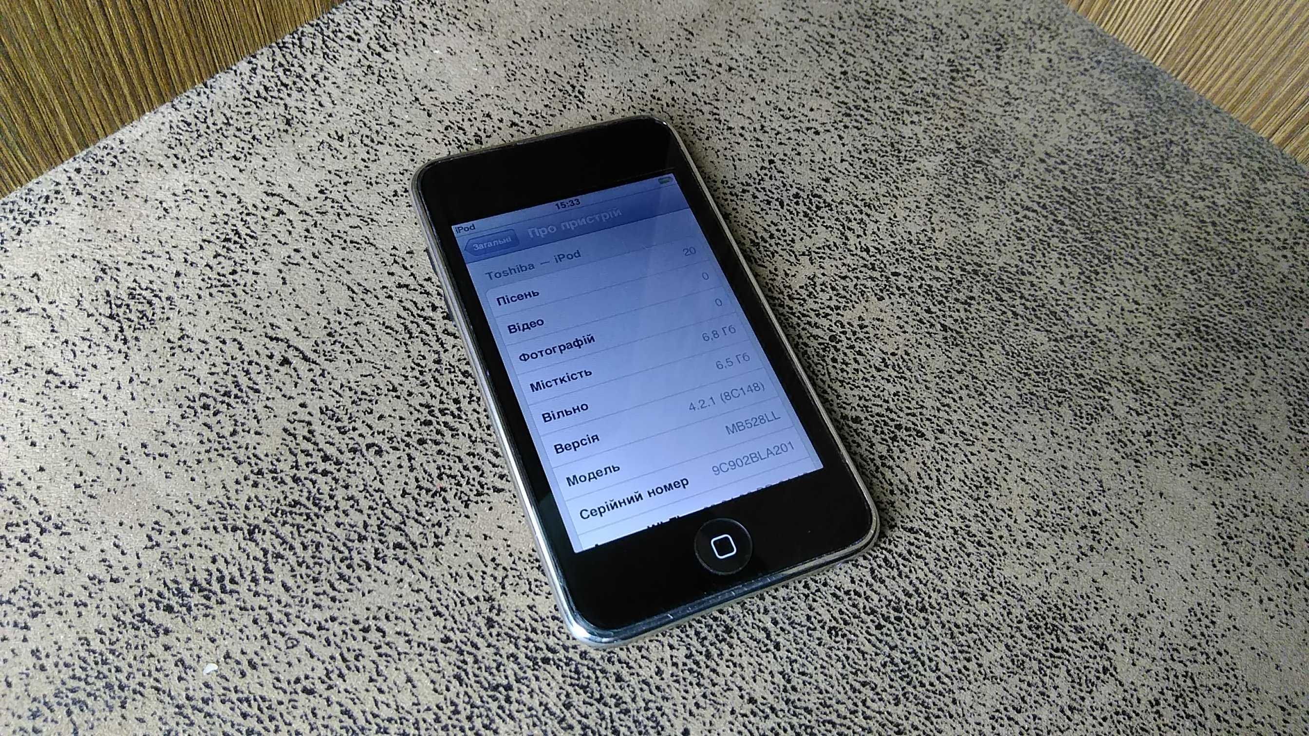 Ipod A1288 робочий незаблокований 8 ГБ+ кабель