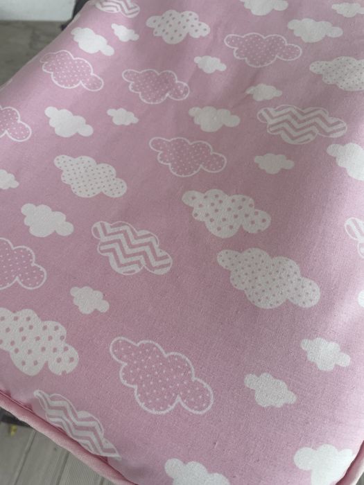 Alcofa de bébé rosa