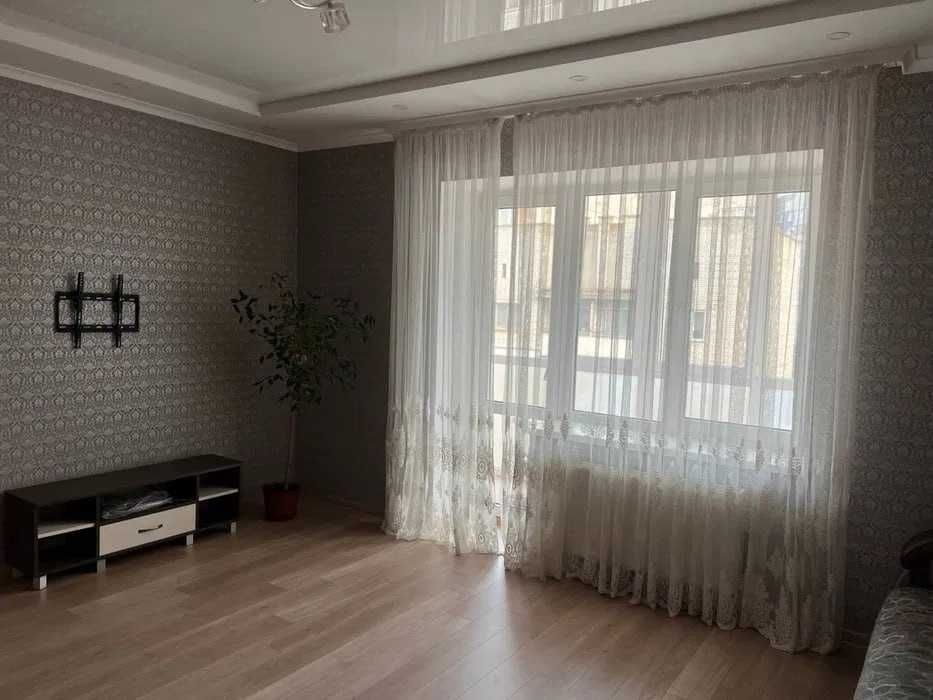 Продаж 3 кім. квартири по вул. Вернадського