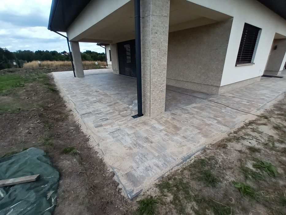 Brukarstwo układanie kostki brukowej schody z kostki, opaski, ażury