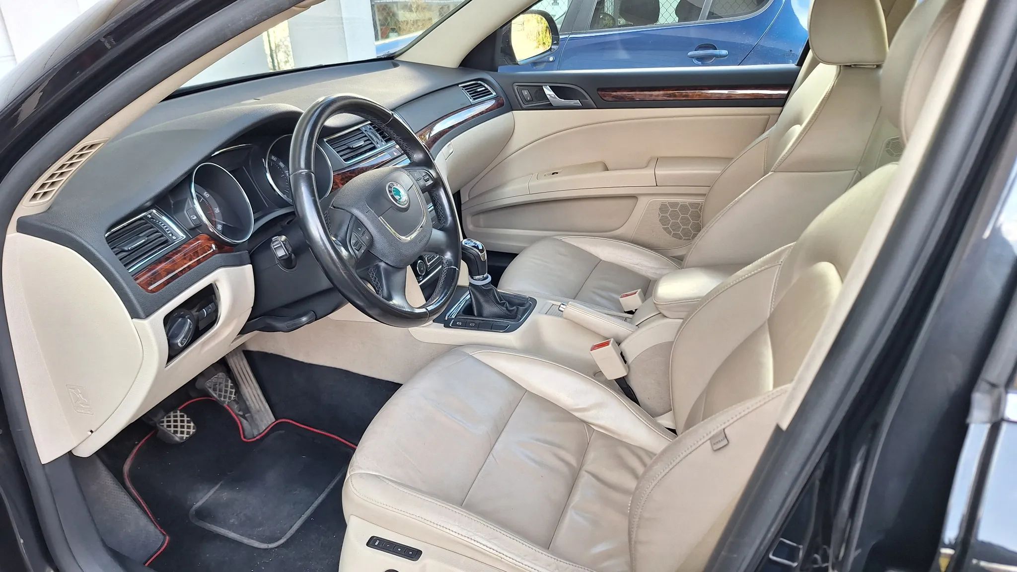 Skoda Superb Skoda Superb II Kombi 1.8 benzyna, 2010 r. 160KM, hak, zadbane