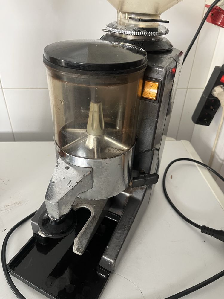 Moinho de café industrial