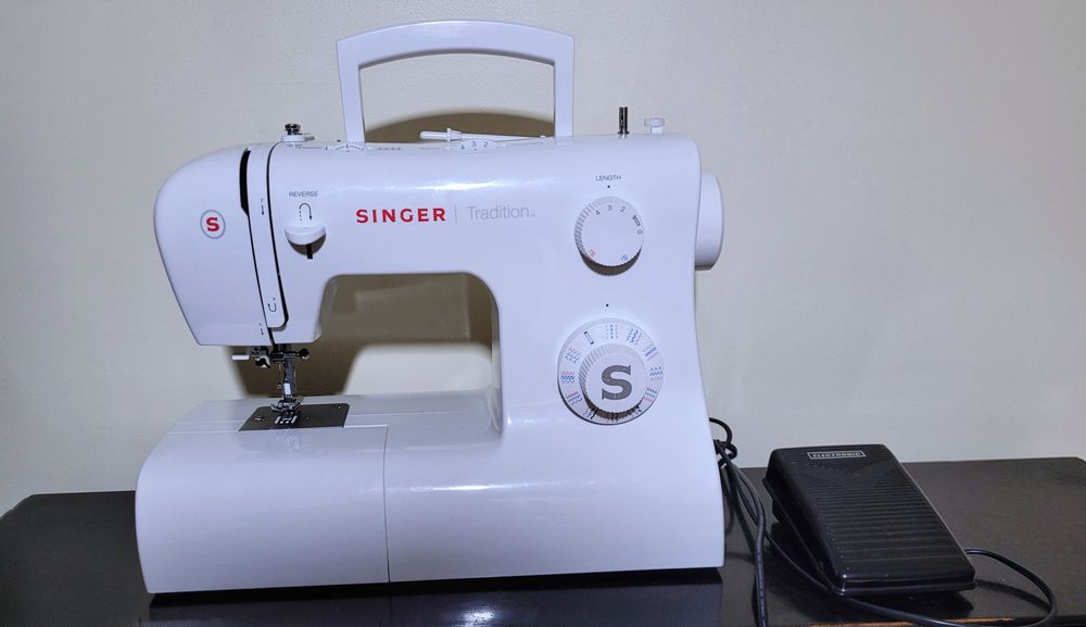 Máquina de costura Singer Tradition