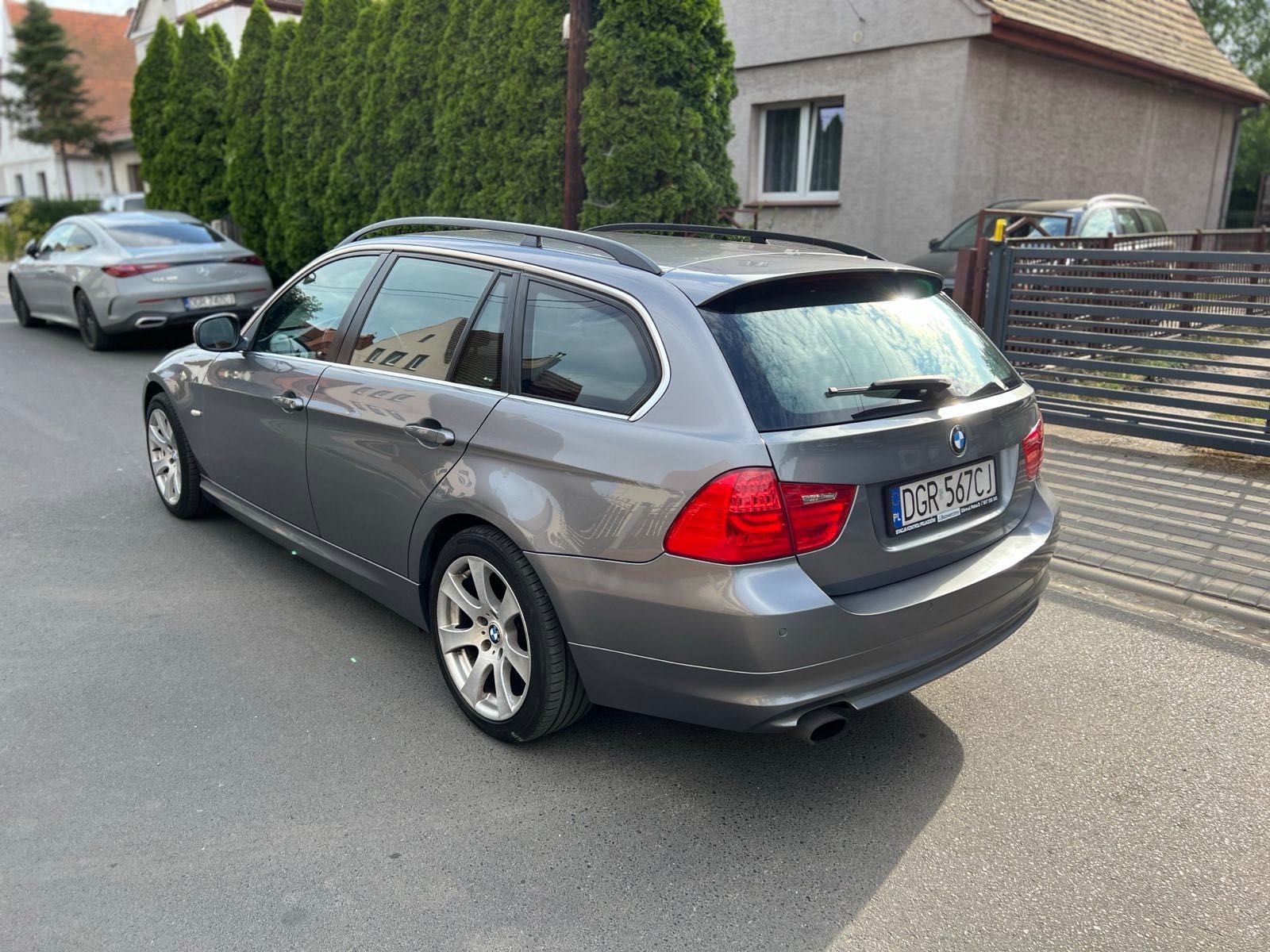 BMW E91 LCI 143km Bi-xenon Grzane fotele Serwisowany DOINWESTOWANA!