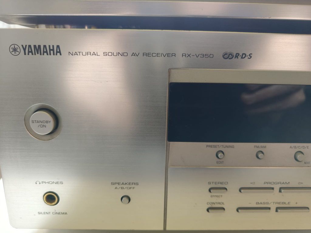 Amplituner Yamaha