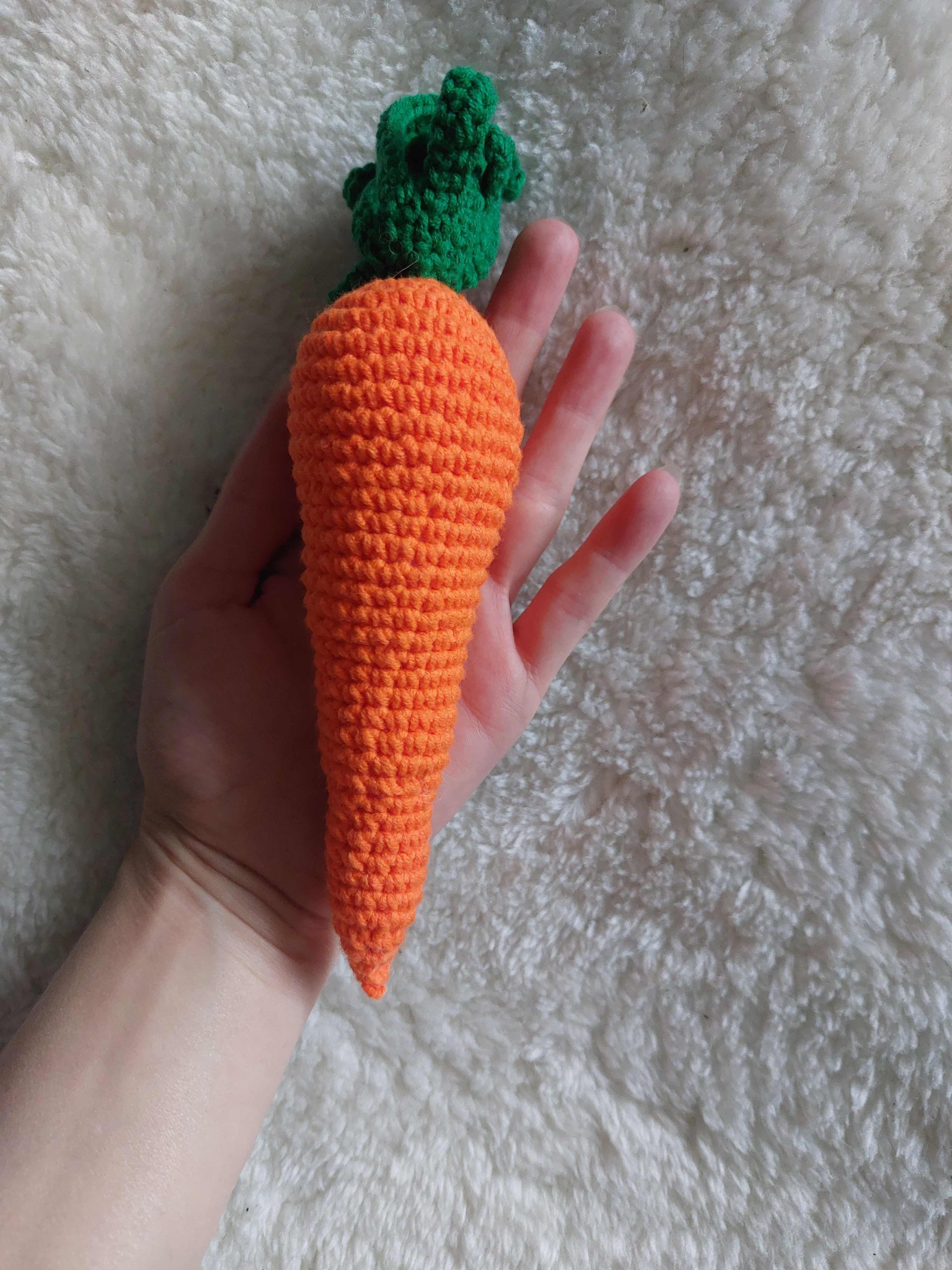 Marchewka jedzenie smakołyk dla hobby horse a3 a4 duża z włóczki
