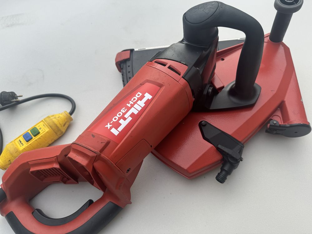 Przecinarka  HILTI  DCH 300-X na mokro