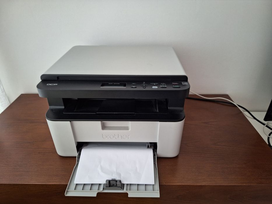 Impressora económica  BROTHER Laser Mono DCP-1610W (Com 1 toner imprim