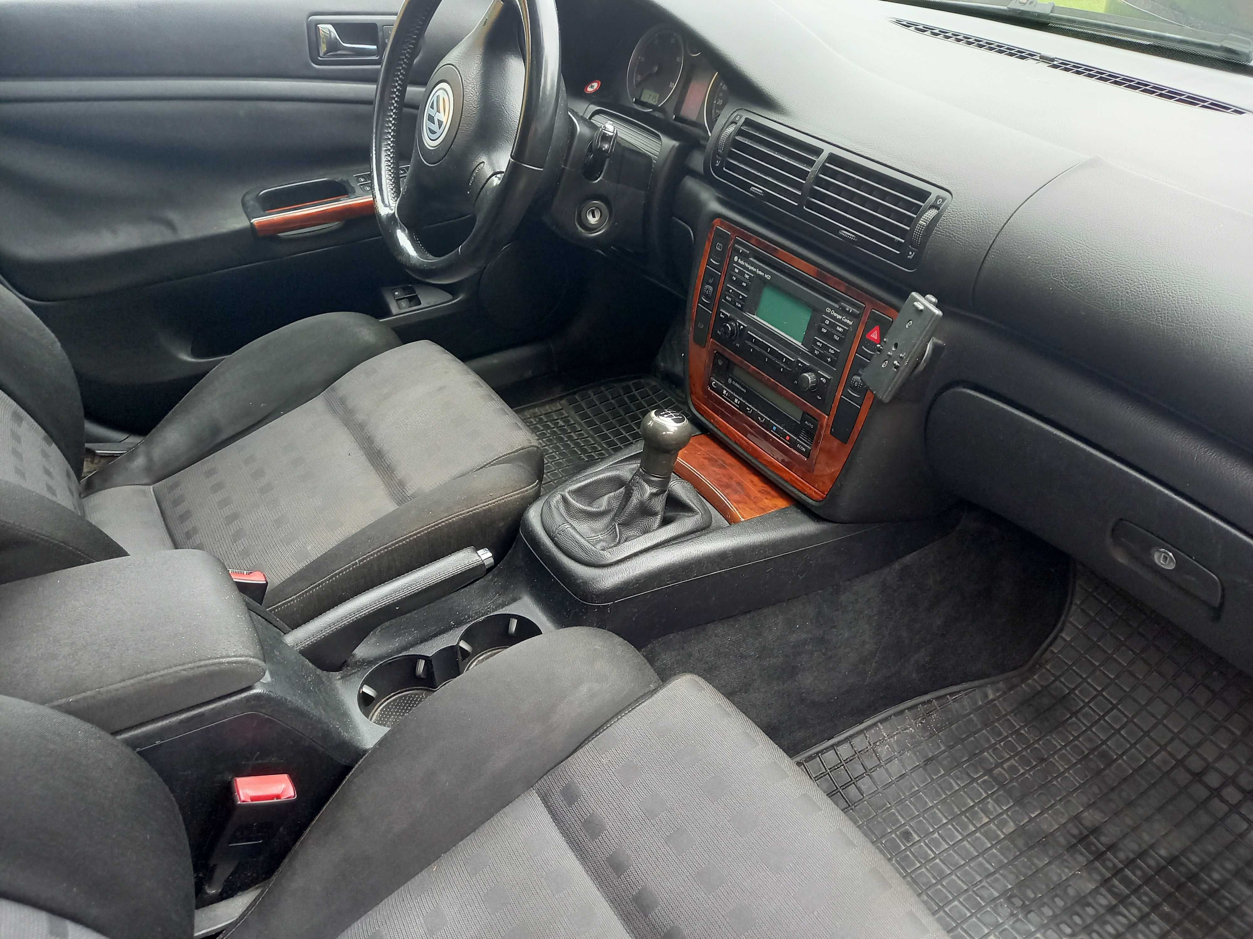 VW Passat B5FL Kombi 1,9TDI 130KM Faktura Vat 23%