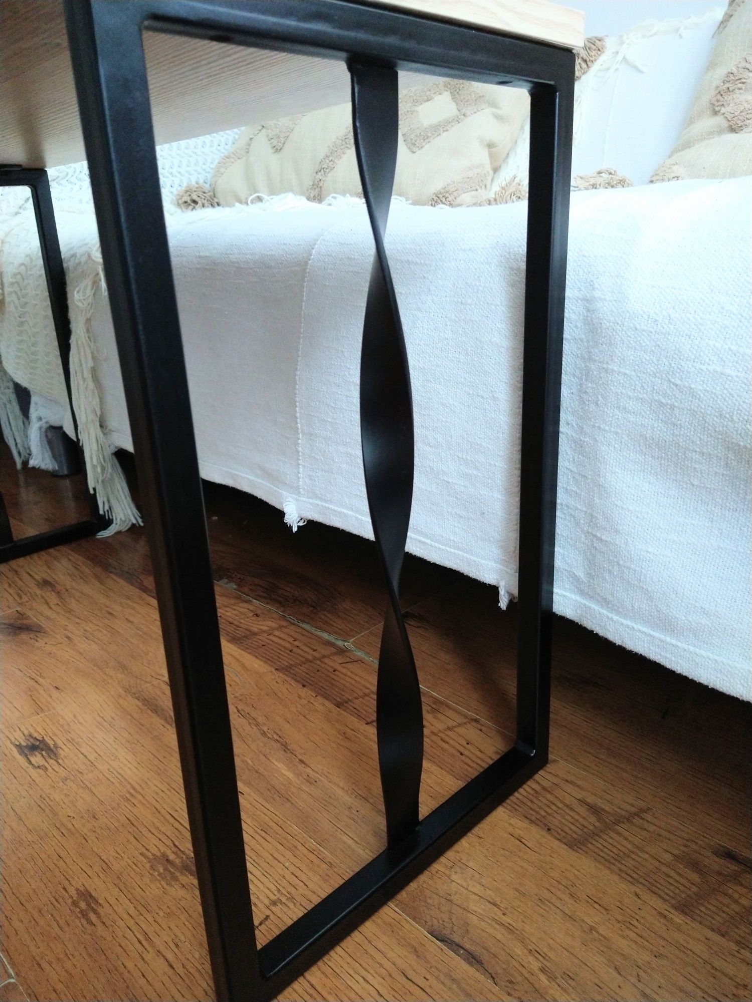 Nowy  stolik porządne nogi z profila industrial czarny mat wysyłka olx