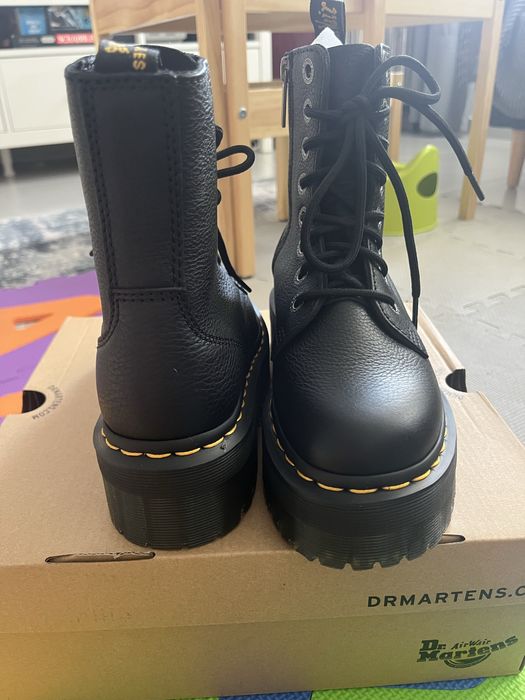 Dr Martens Jadon III