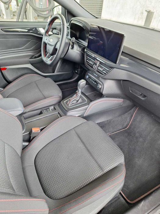 Ford Focus 1.0 EcoBoost MHEV ST-Line Aut.