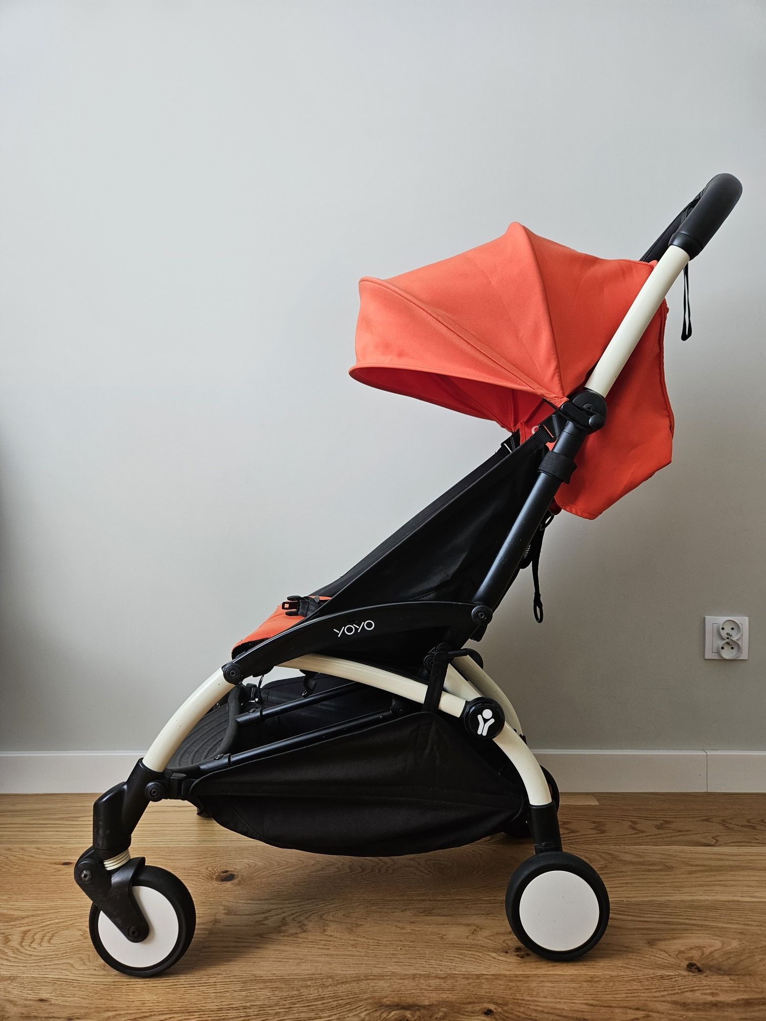 Wózek Babyzen YOYO2 kolor czerwony