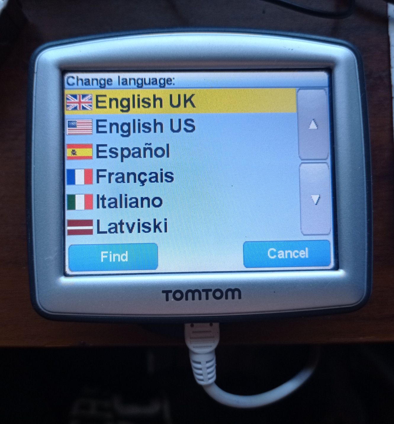 GPS навигатор TomTom One Canada 310.