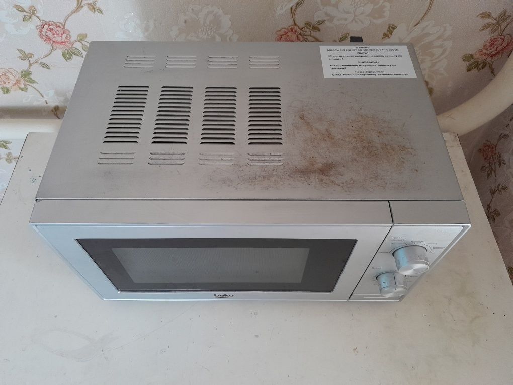 Мікрохвильова піч BEKO