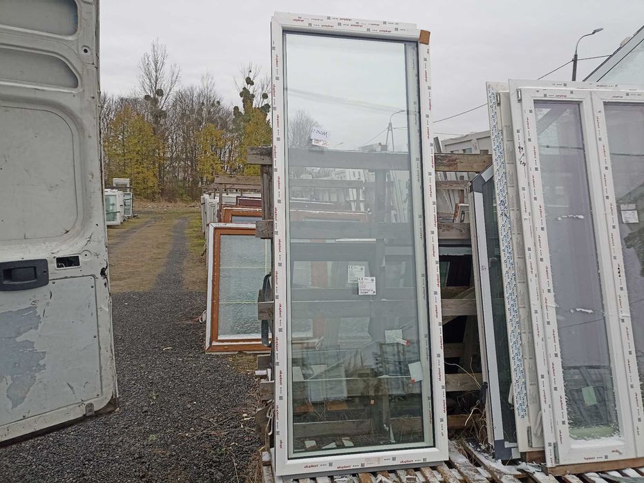 Okno pcv fix 96/252 białe