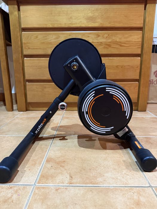 Vendo rolo de treino Xplova Noza S Smart