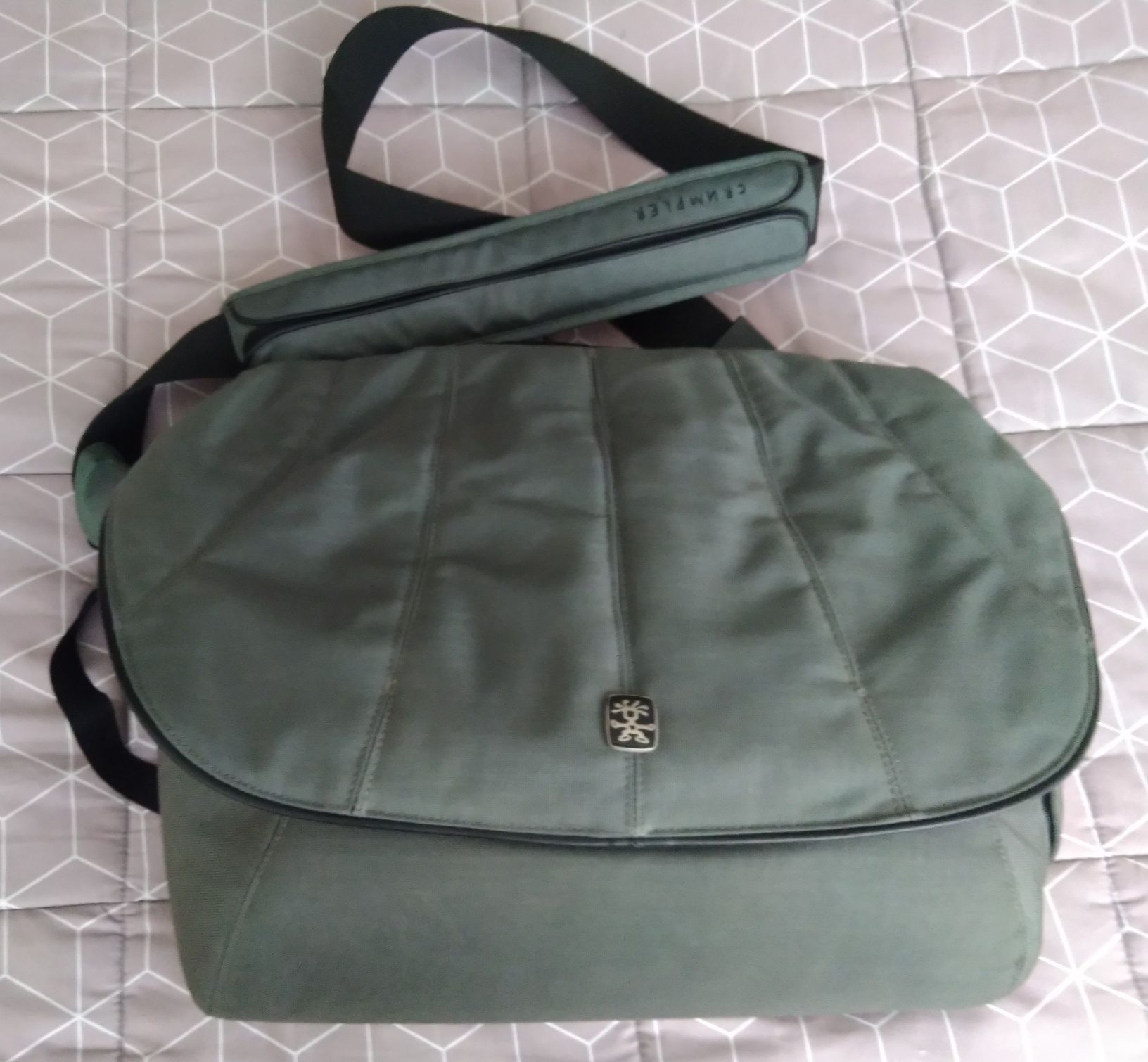 Malas de viagem e computador, Crumpler, nova