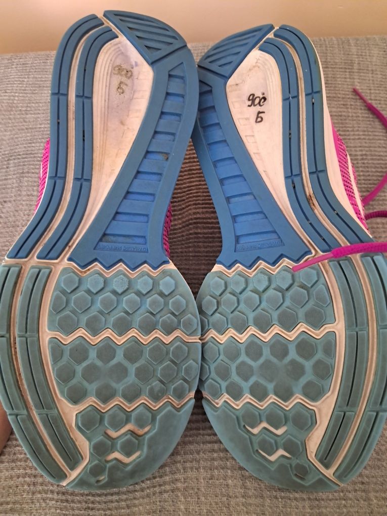 Жіночі кросівки Nike Zoom р 41