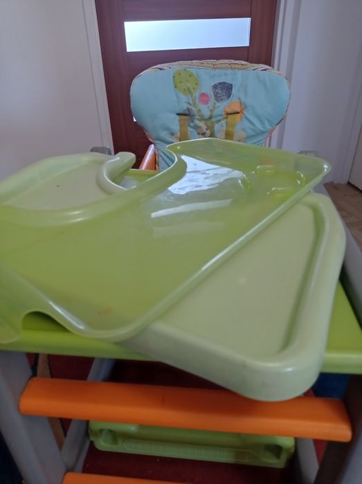 Krzesełko + stolik dla dzieci