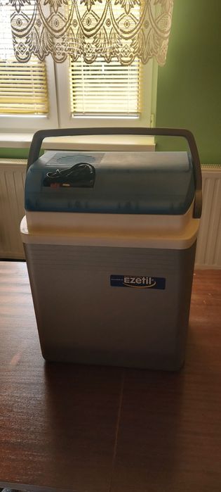 Lodowka turystyczna 12v