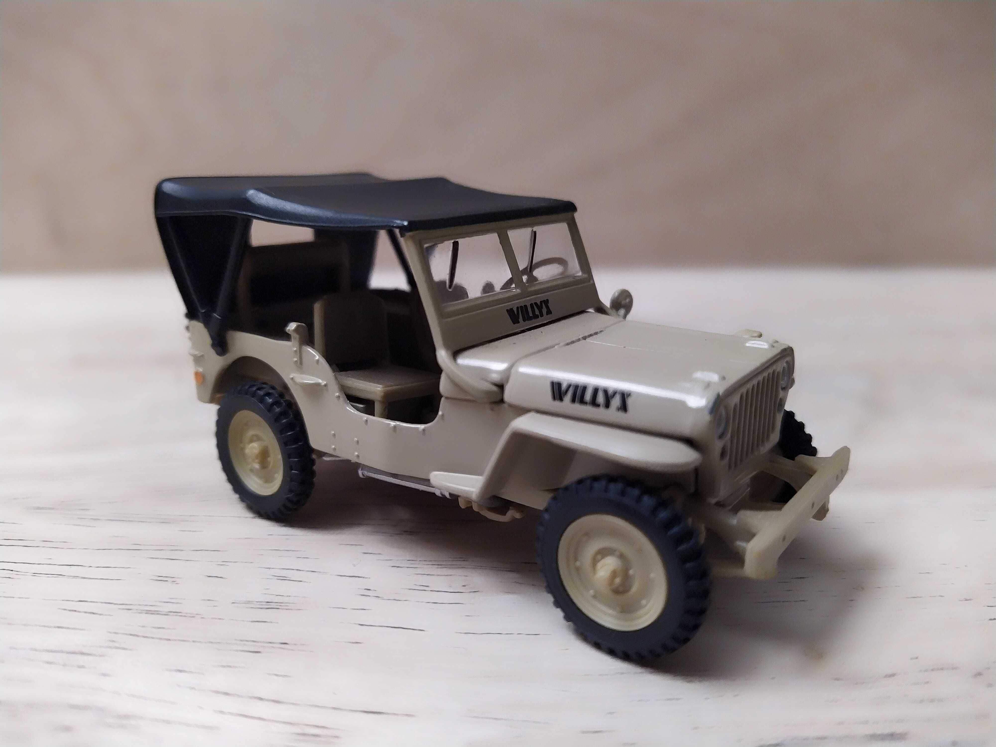 Jeep Willys  CJ-2A Cararama