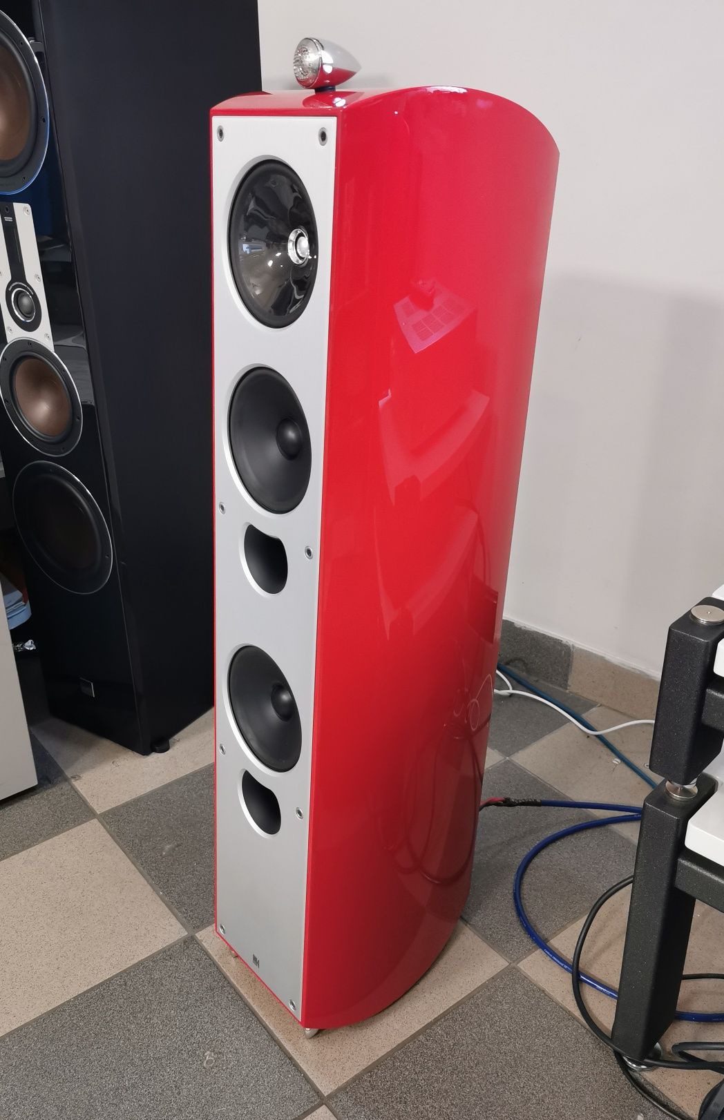 KEF XQ5 kolumny podłogowe