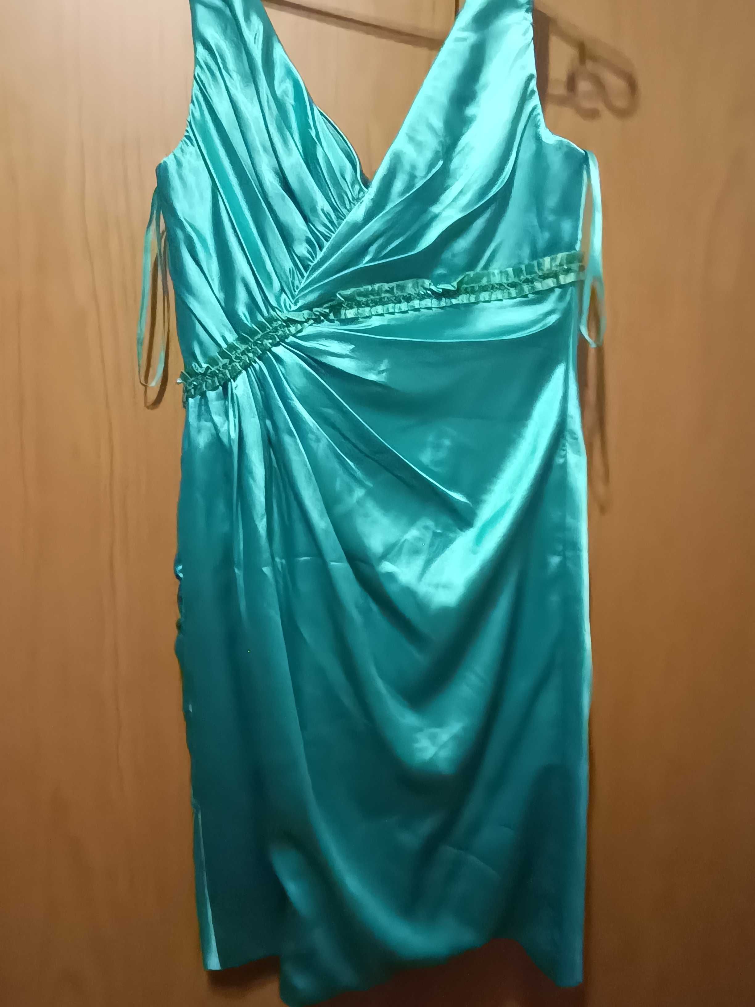 Vestido de cerimônia acetinado tamanho único  45cm cava a cava