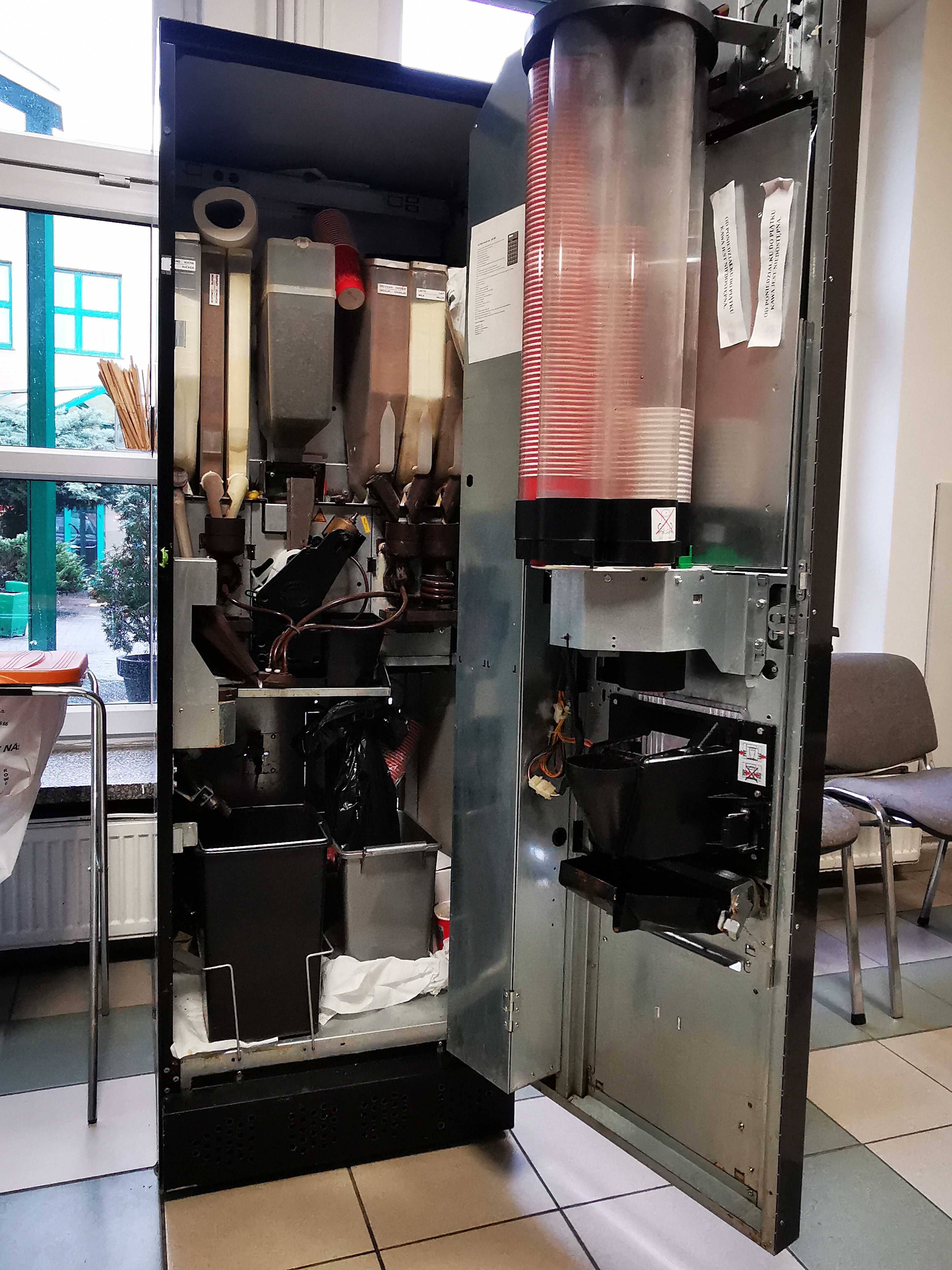 Automat vendingowy Bianchi Lei 600 easy/ smart espresso kubki 300 ml