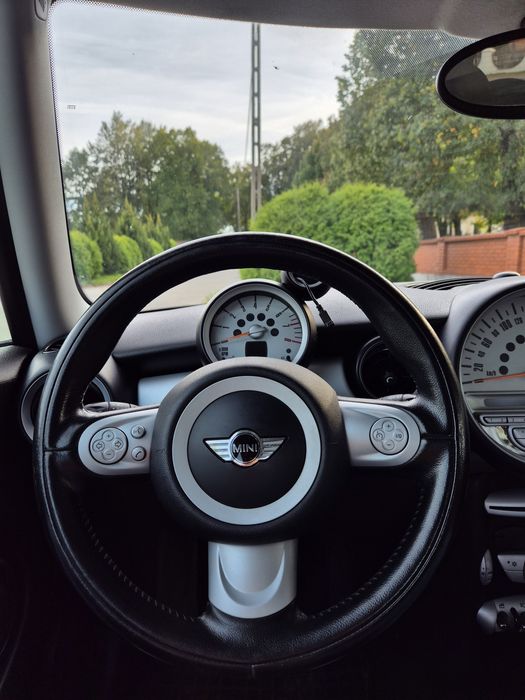 MINI ONE 1.4 75KM 2010r.