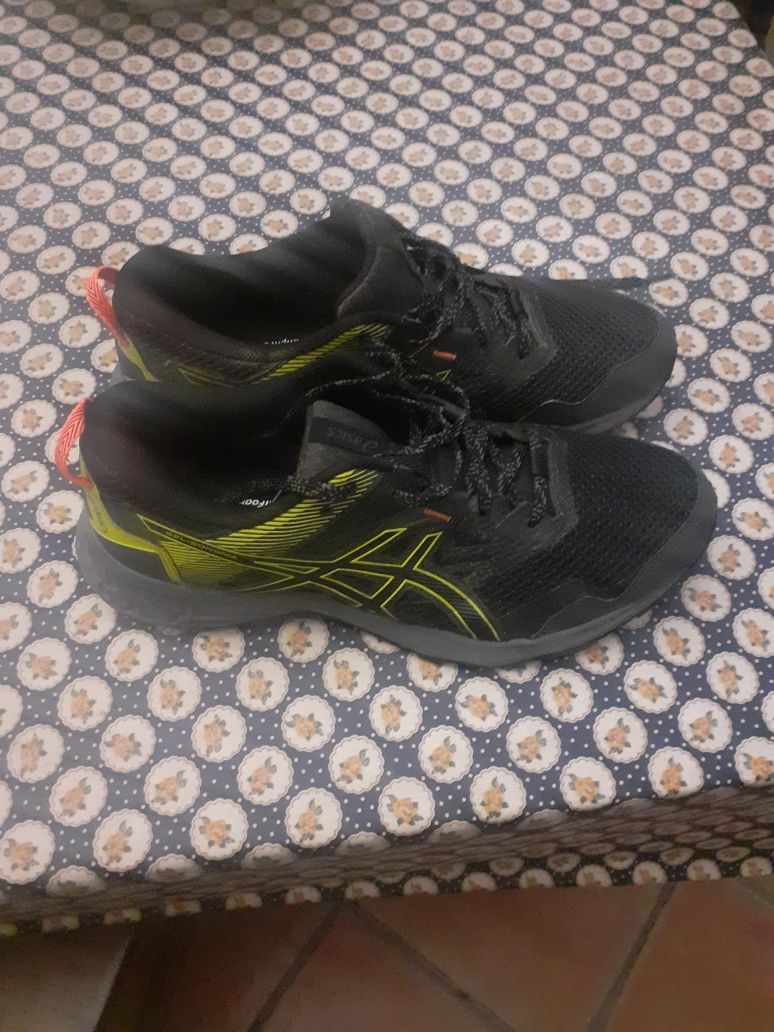 Sapatilhas Trail Asics Gel Sonoma