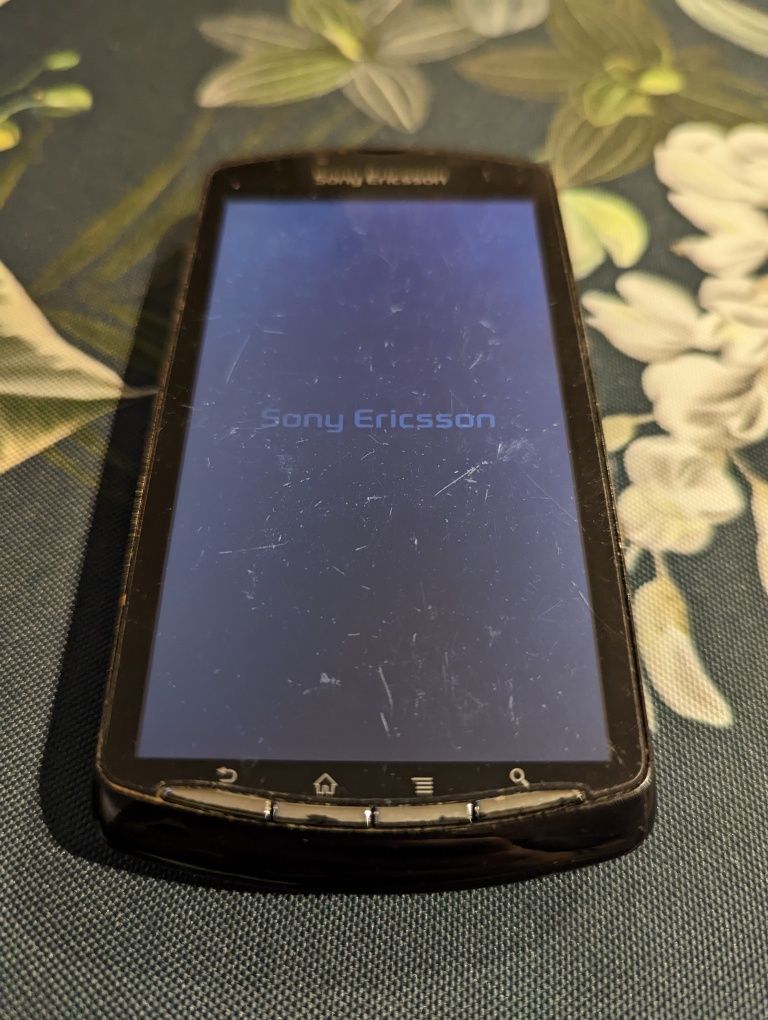 Sony Ericsson Xperia Play R800i